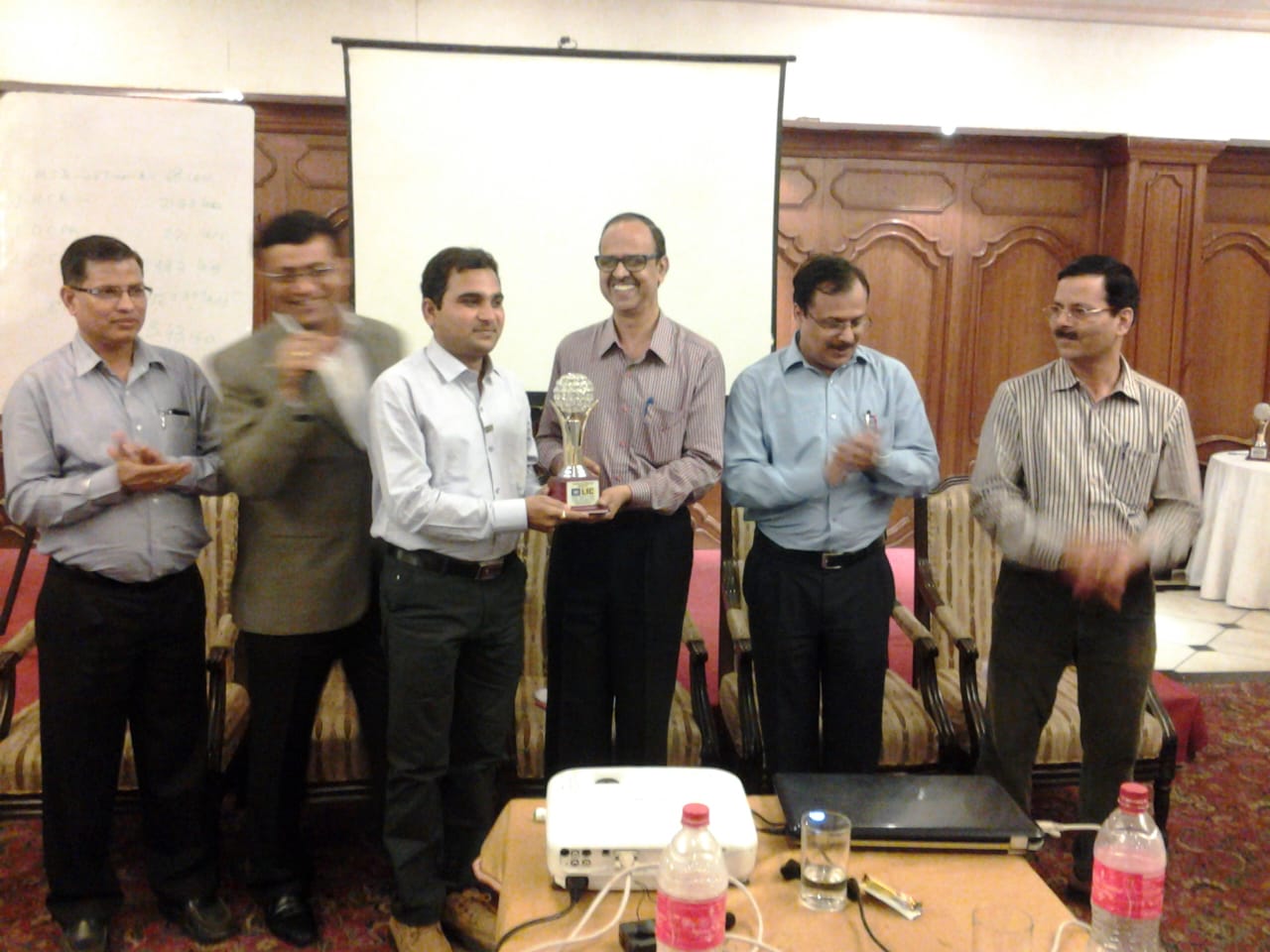 Branch manager..Sir Honoring by new,agency frist day   130 policy